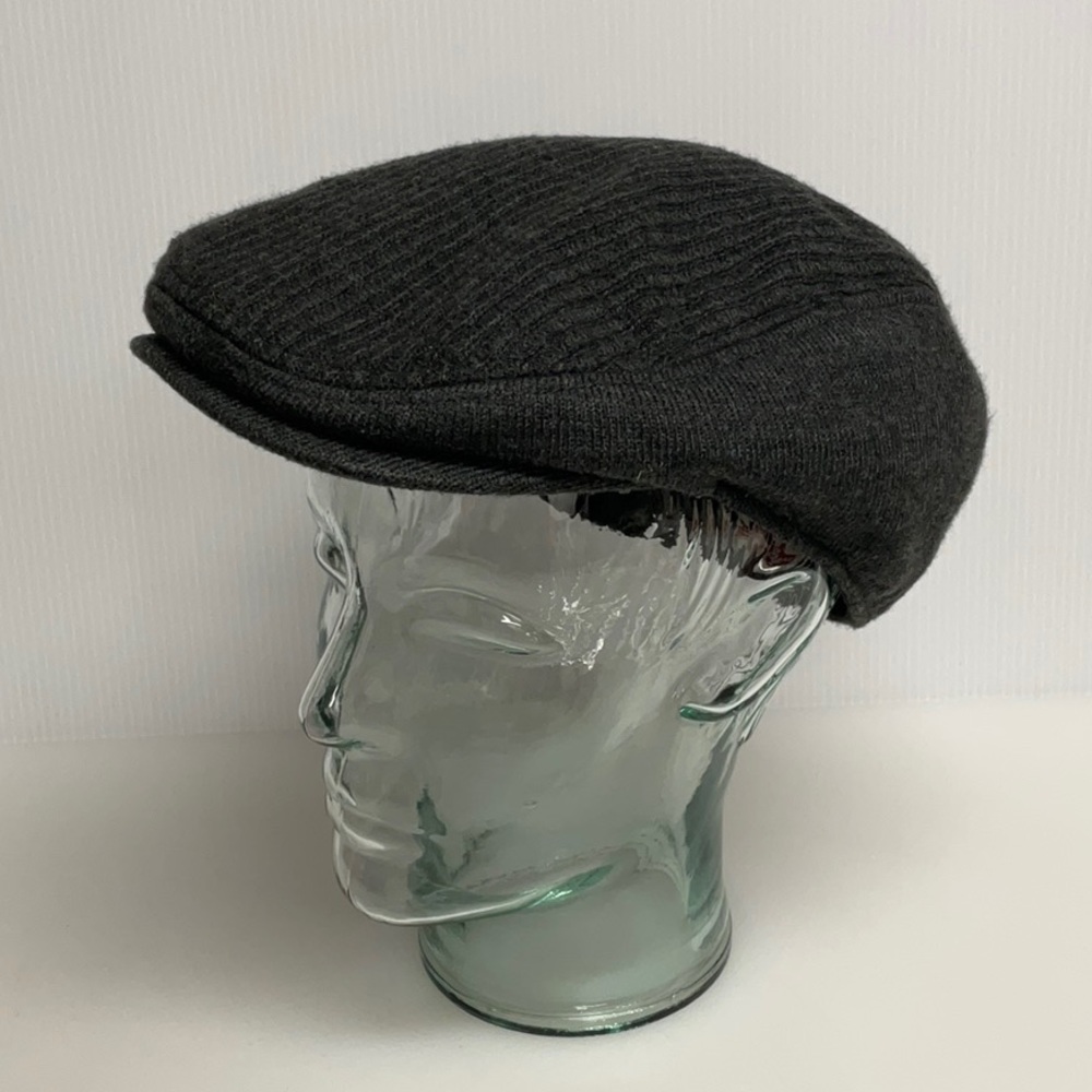 LEVI’S sz Small Medium Newsboy Hat Faux Fur Lined Dark Gray